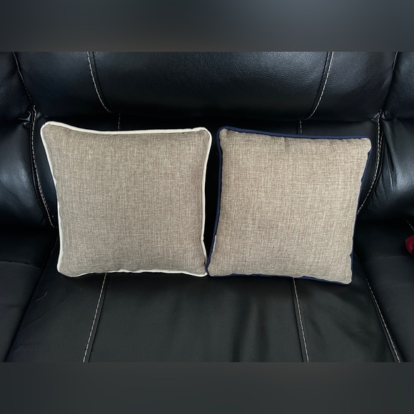 Beach Themed Mini Pillows Beach House Seashell Boat Lake Life Mermaid Water - Picture 2 of 2